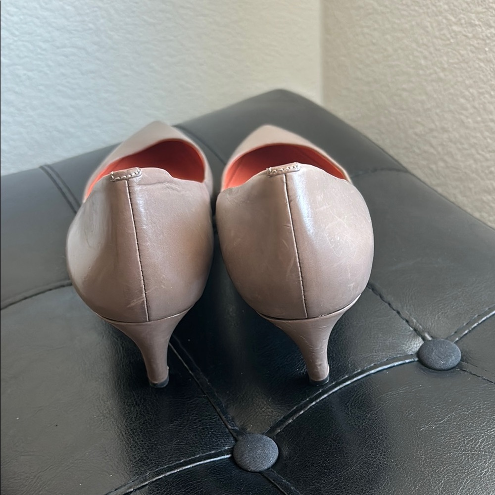 Vince Camuto Taupe Heels - Picture 3 of 4